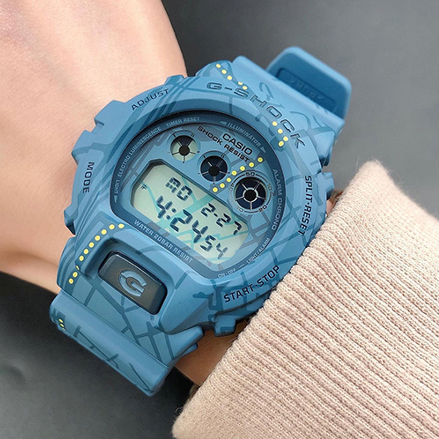 G-SHOCK DW-6900SBY-2DR SUBWAY 青 未使用品☆